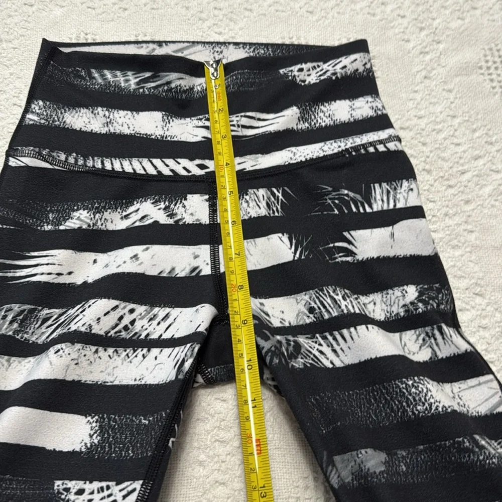 lululemon athletica size womens